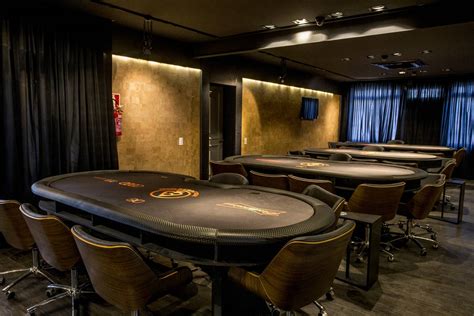 Metrowalk casa de poker
